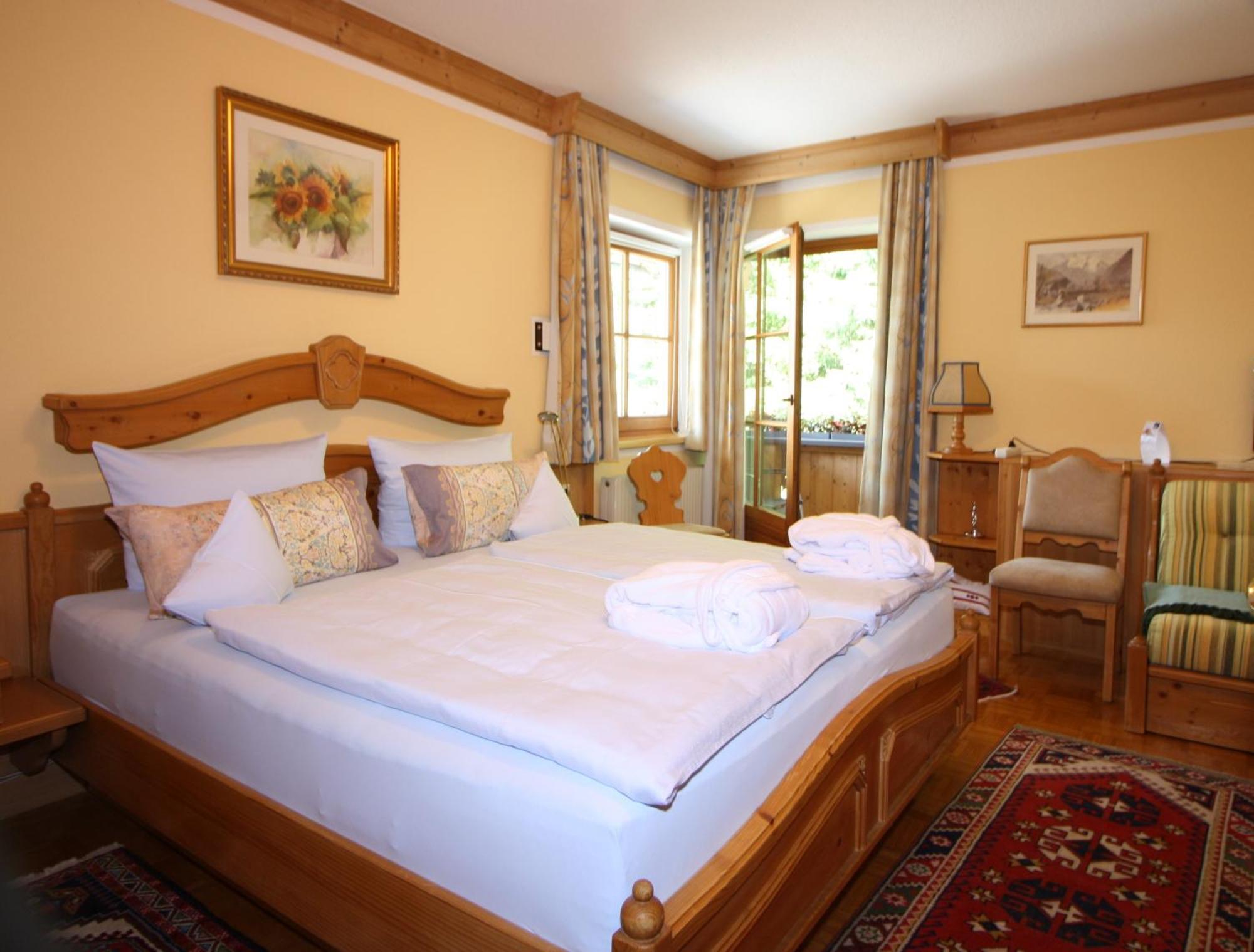 Vronis Waldhaus Adults Only Aparthotel Mayrhofen Buitenkant foto