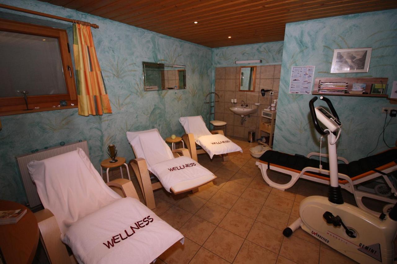 Vronis Waldhaus Adults Only Aparthotel Mayrhofen Buitenkant foto